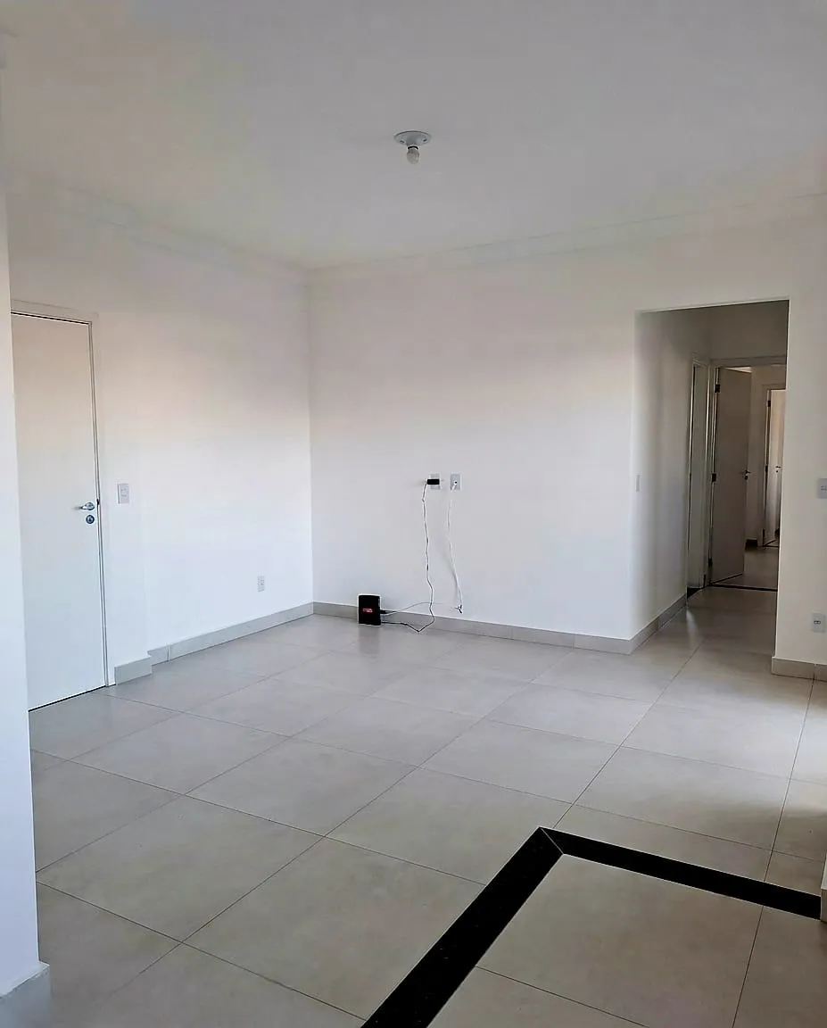Imagem Excelente Apartamento à Venda no Jardim Saíra | 2 Quartos com Suíte | 65 m²
