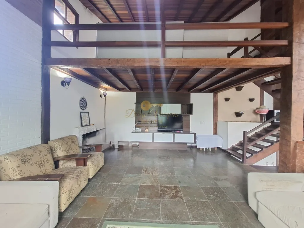 Foto do imóvel Casa para Venda em Teresópolis / RJ em Rua das Perobas