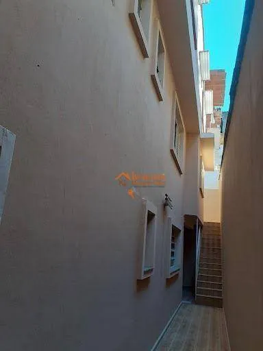 Imagem Sobrado com 7 dormitórios à venda, 300 m² por R$ 480.000,00 - Vila Rio - Guarulhos/SP