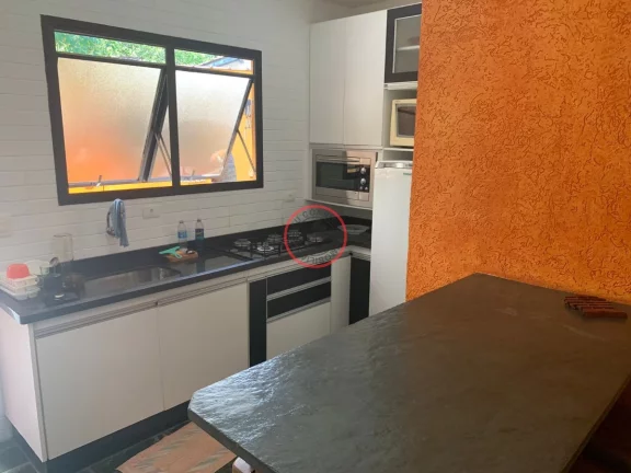 Imagem CASA COM ESCRITURA DEFINITIVA 50 METROS DA PRAIA 2 QUARTOS 2 BANHEIROS 2 VAGAS PISCINA COLETIVA PRONTO PARA MORAR VISTA PARA O MAR
