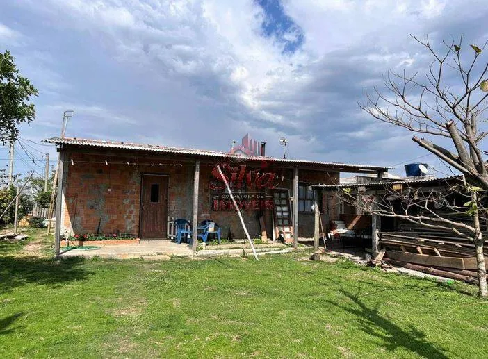 C60 | Casa 3 dorm c/ suíte, terreno 325m², Albatroz