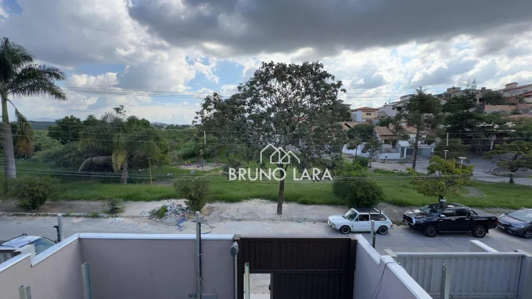 Imagem Casa a venda em Betim MG / Bairro Jardim Casa Branca