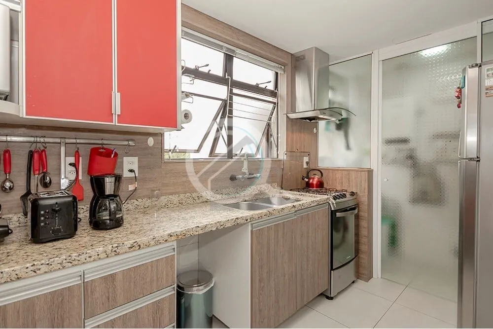 Imagem Apto à venda no bairro Petrópolis em Porto Alegre, Oportunidade Imperdível! Charmoso apartamento ...