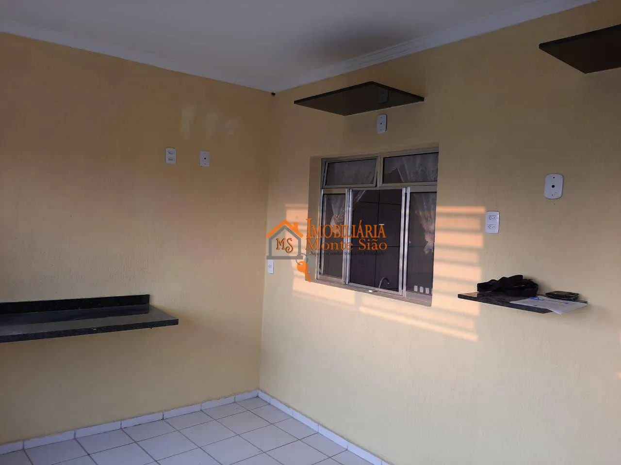 Imagem Sobrado com 5 dormitórios à venda, 125 m² por R$ 477.000,00 - Vila Carmela II - Guarulhos/SP