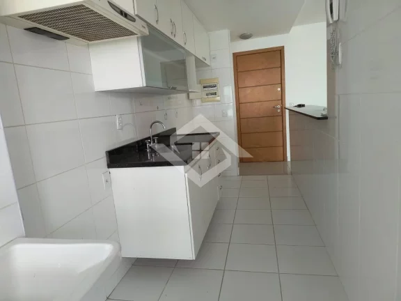 Imagem Apartamento de 2 Quartos no Condomínio Barra One para Venda