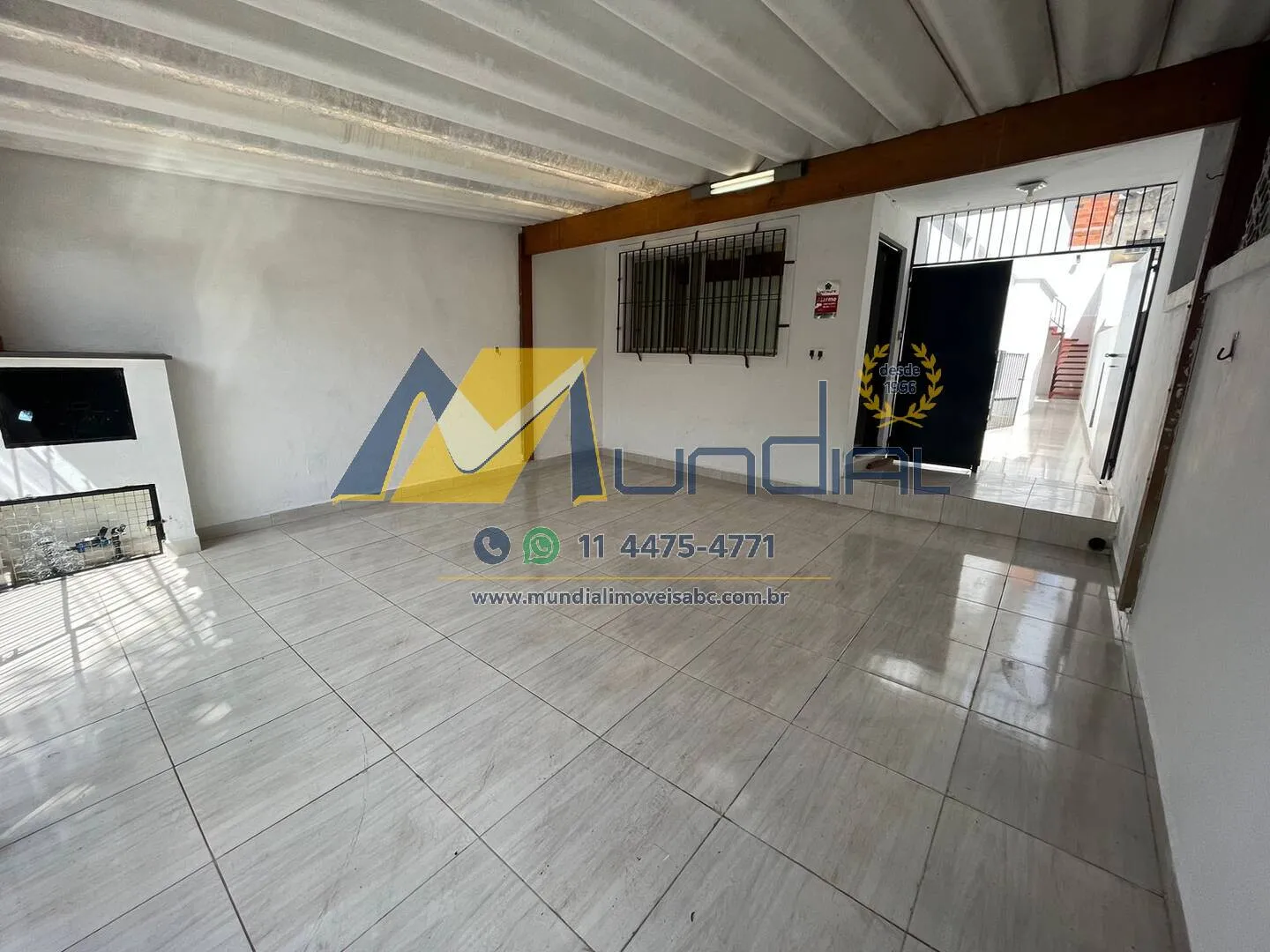 Imagem Alugo Sobrado no Bairro Santa Maria