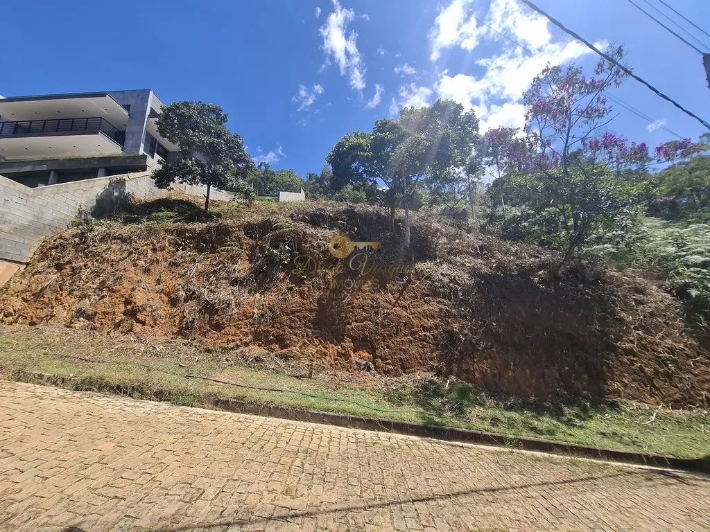 Imagem Terreno em Condomínio para Venda em Teresópolis / RJ no bairro Vargem Grande