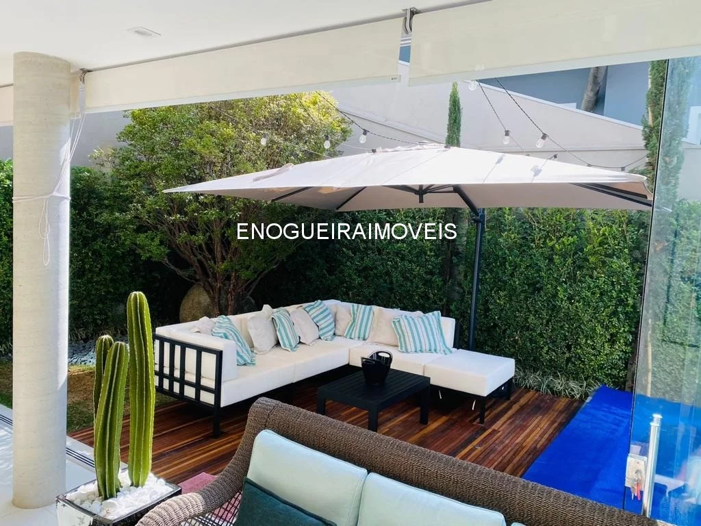 Imagem CASA RESIDENCIAL em SANTANA DE PARNAÍBA - SP, TAMBORÉ