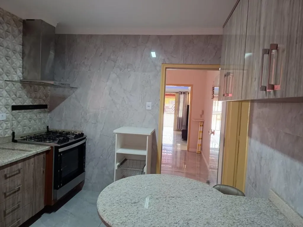 Imagem Casa para Locação 3 Quartos, 1 Suite, Parque Aeroporto, Taubaté - SP