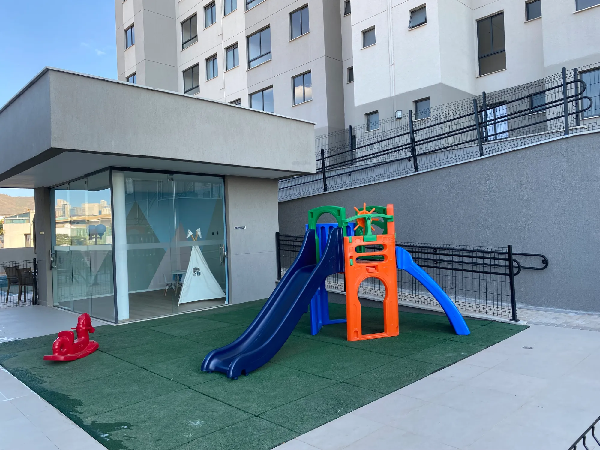 Imagem Apartamento com 2 Quartos à Venda, 52 m² em Estoril - Belo Horizonte