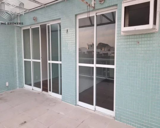 Imagem Cobertura de luxo à venda no Recreio dos Bandeirantes com 4 quartos, 2 suítes e área de 200m² no Rio de Janeiro-RJ!