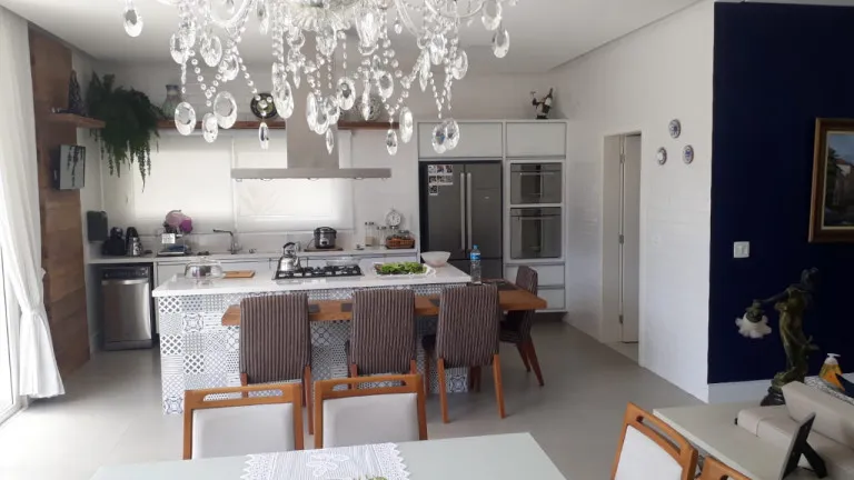 Imagem Casa de Condomínio com 4 Quartos à Venda, 280 m² em Residencial Granja Anita - Mogi das Cruzes