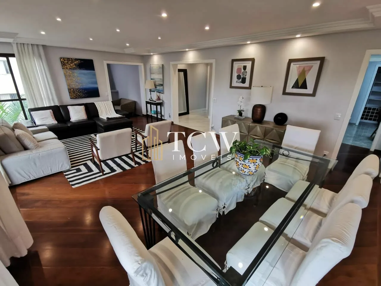 Imagem Apartamento Padrão 300m2 com 4 suítes 4 vagas