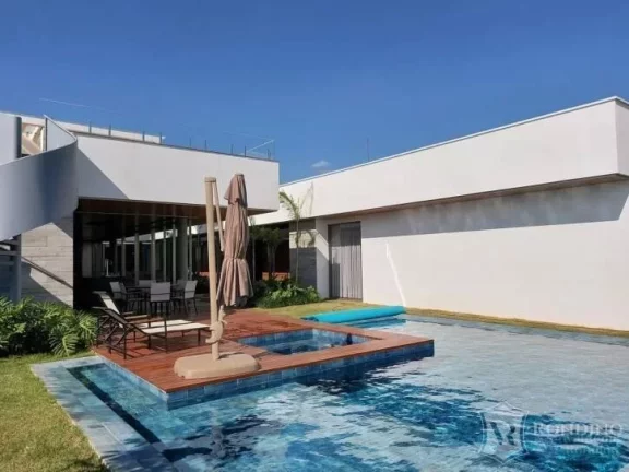 Imagem Casa Luxuosa em condomínio fechado com 04 suítes, Mobiliada