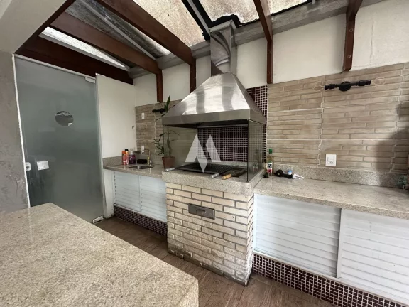 Imagem Sobrado com 3 quartos à venda, 170m² - Encruzilhada/Santos