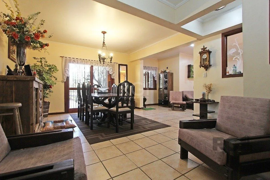 Imagem casa com terreno de 900m² na Av. Eng. Ludolfo Boehl - Teresópolis