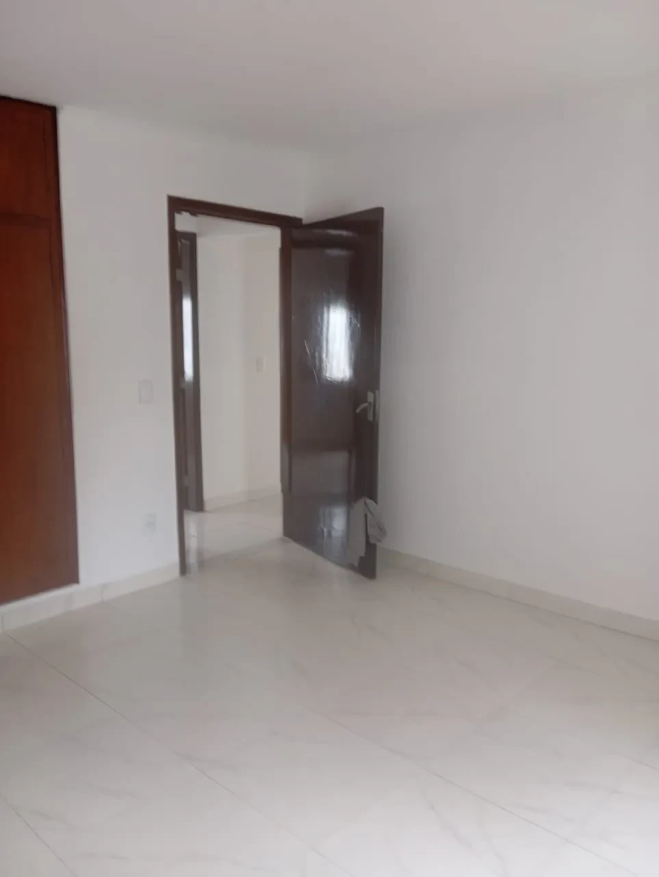 Imagem Casa de Vila com 2 Quartos à Venda, 100 m² em Jardim Myrian Moreira da Costa - Campinas