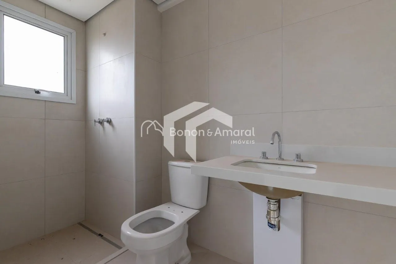 Imagem Apartamento com 3 Dormitórios e 2 Vagas em Região Valorizada de Campinas
