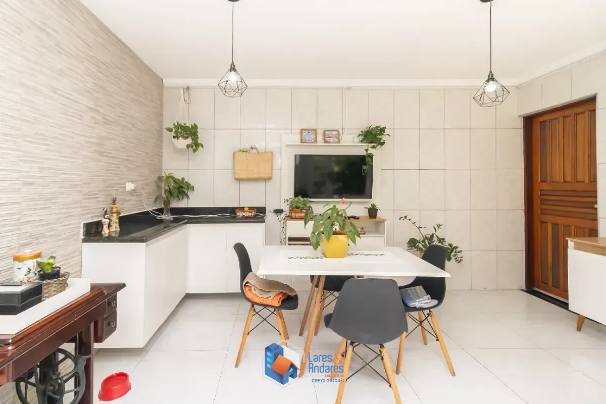 Imagem Casa para venda em Conjunto Residencial Vista Verde com 3 quartos, sendo 1 suíte, 127m²
