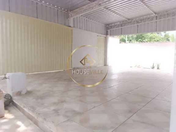 Imagem Casa 3 Dormitórios (1 suíte), 330 m2 em Heliodora Minas Gerais.