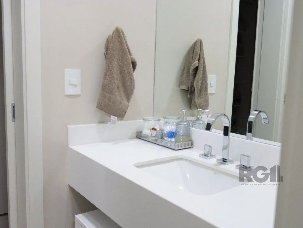 Imagem Casa condomínio, 3 Dormitórios, 2 Suítes, 218,68m², Condomínio Verdes Campos
