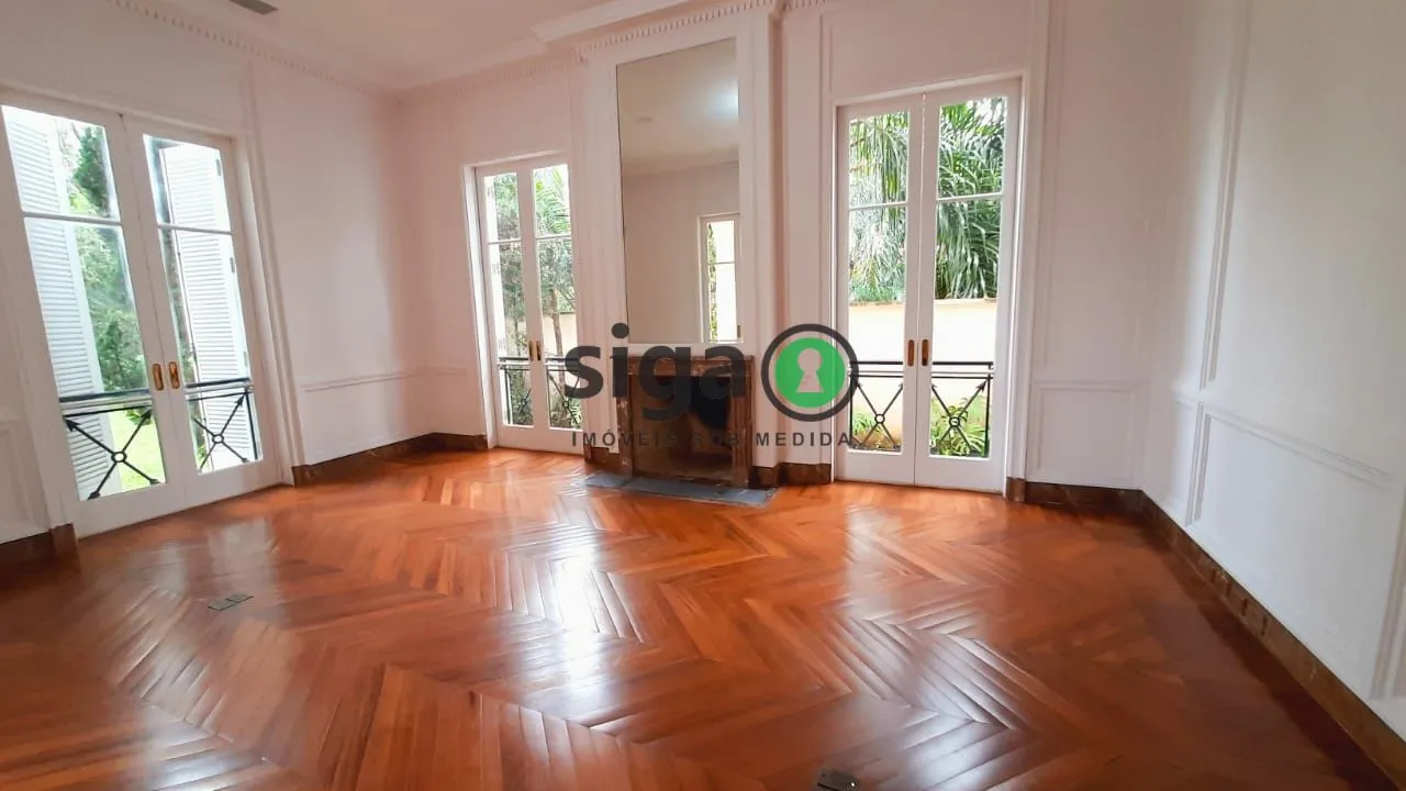 Imagem Elegante Mansão em Estilo Francês com Segurança Exclusiva no Coração do Morumbi