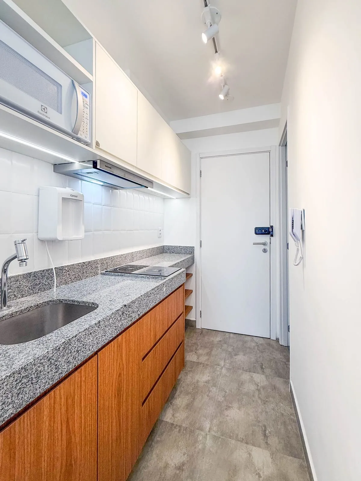 Imagem Apartamento com 1 Quarto para alugar, 17m² - Pinheiros