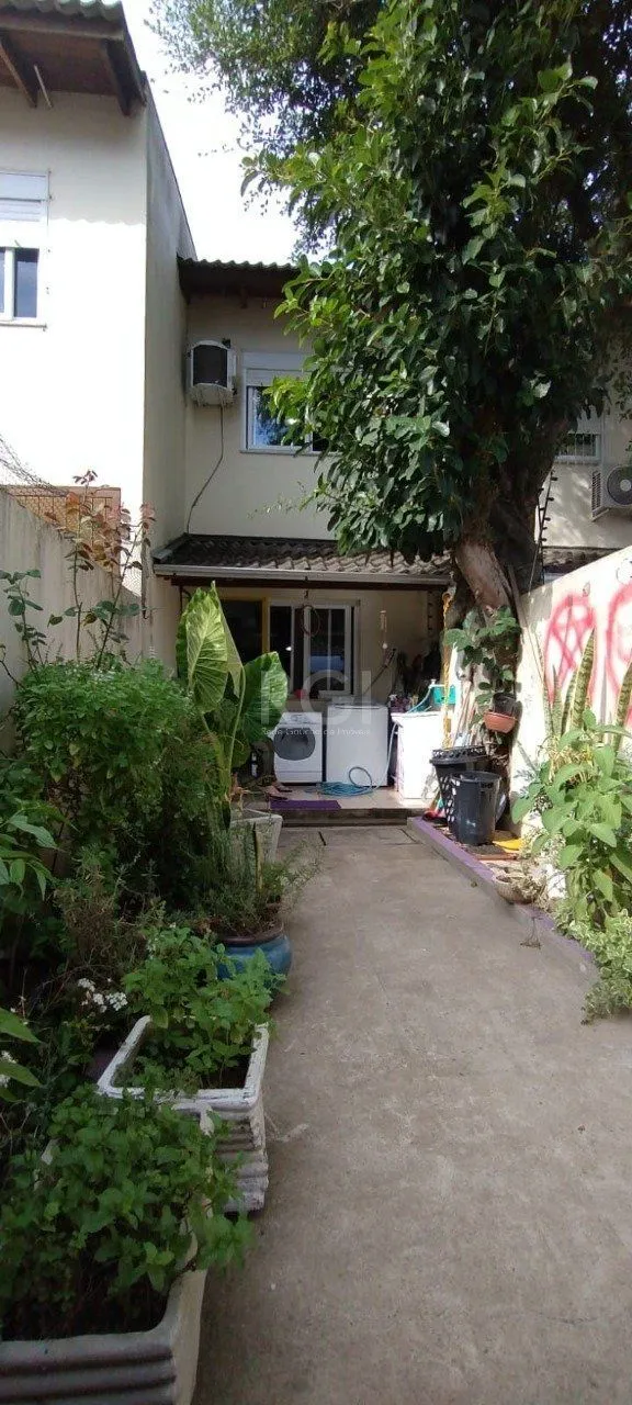 Imagem Sobrado No Bairro Aberta Dos Morros- 3 Dormitórios