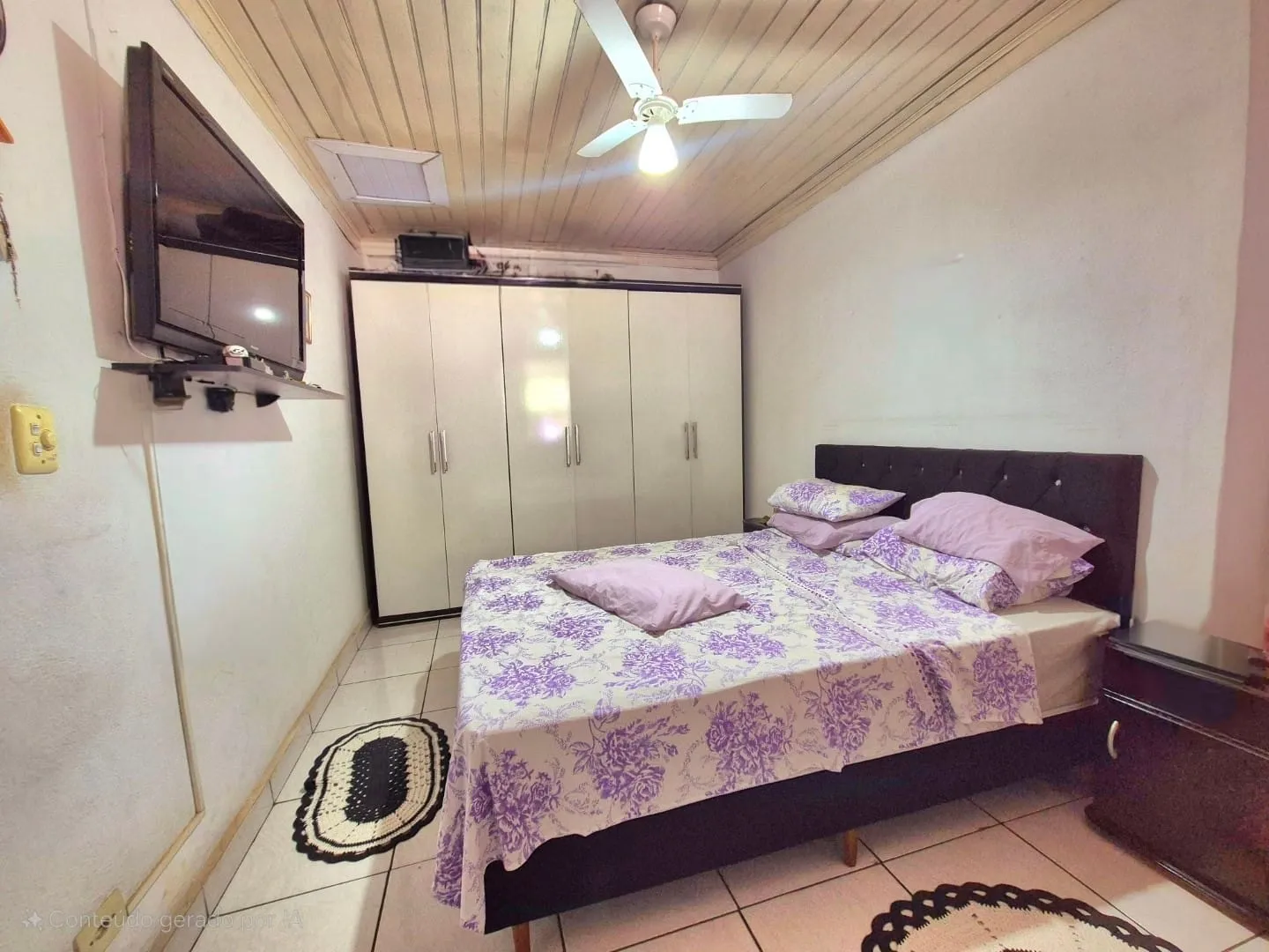 Imagem Casa Térrea na Região Central de Roseira com Espaço Comercial, Quintal Amplo, Piscina e Churrasqueira à Venda