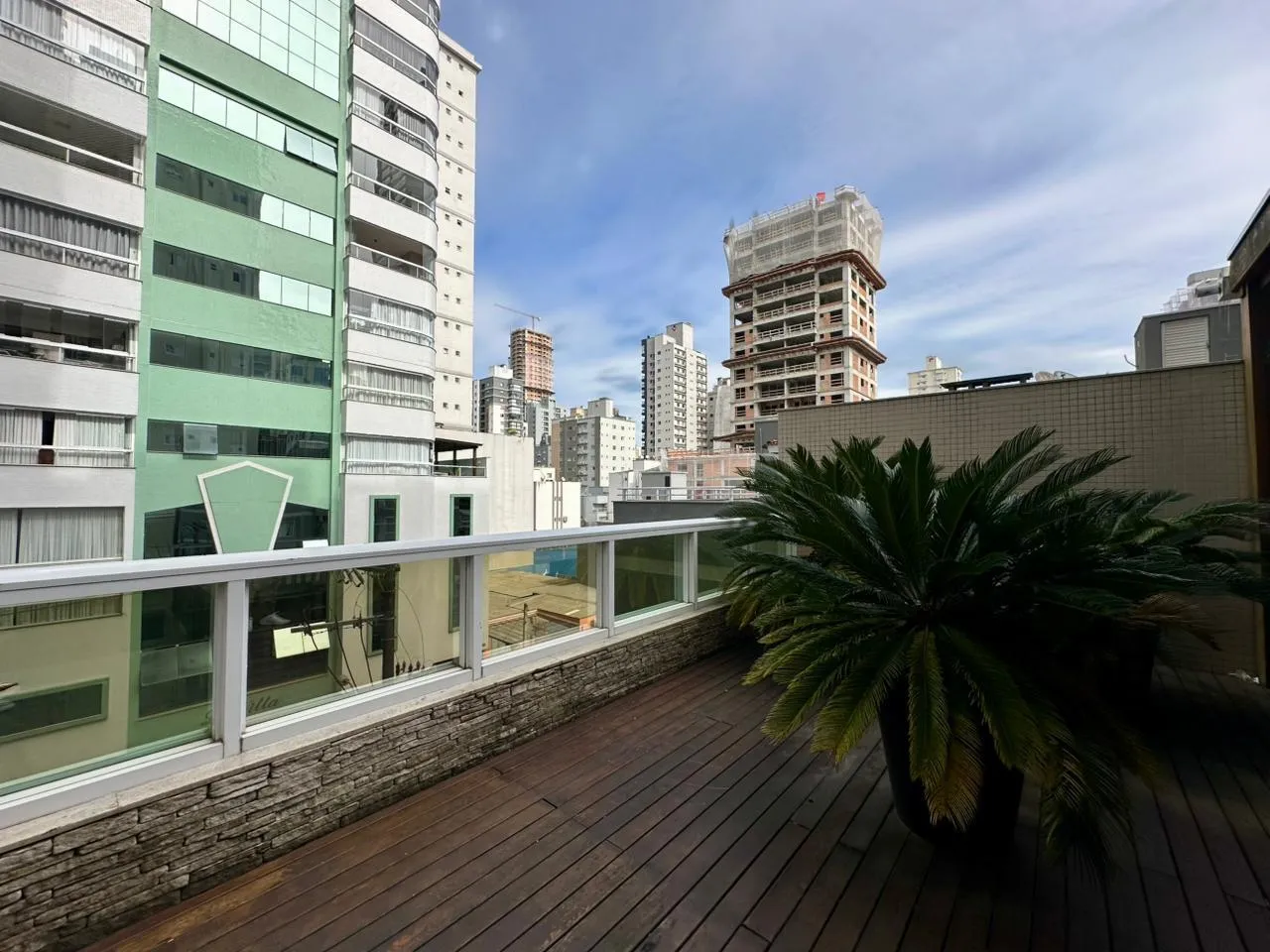 Imagem Apartamento à venda com 327m2 por R$ 4.990.000,00