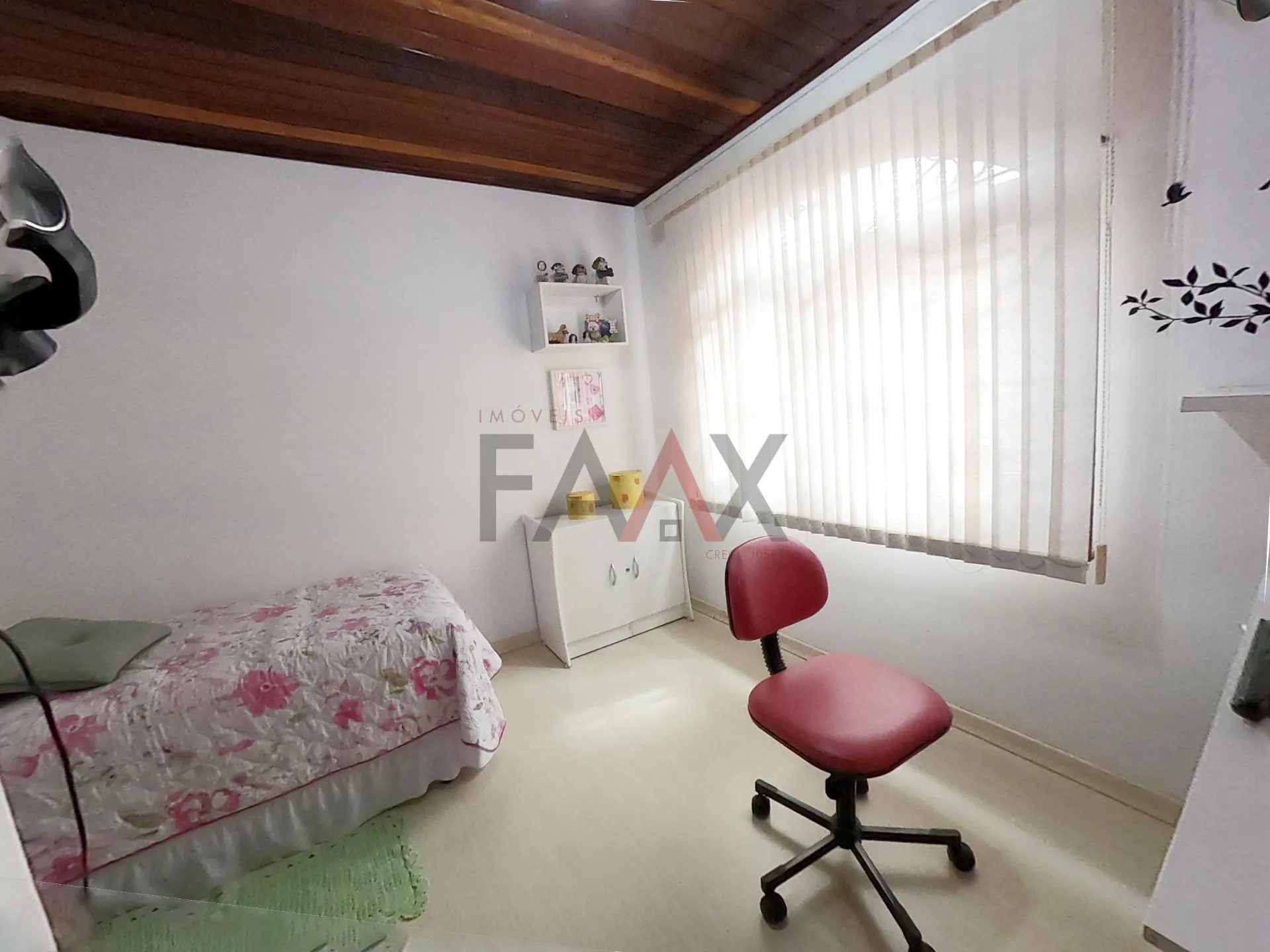 Imagem Casa a venda no bairro Santa Cruz próximo ao Parque do Lago, GUARAPUAVA - PR