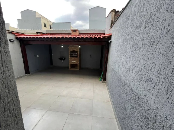 Imagem sobrado Maravilhoso com3 dormitórios 1 Suíte e 2 Vagas de Garagens