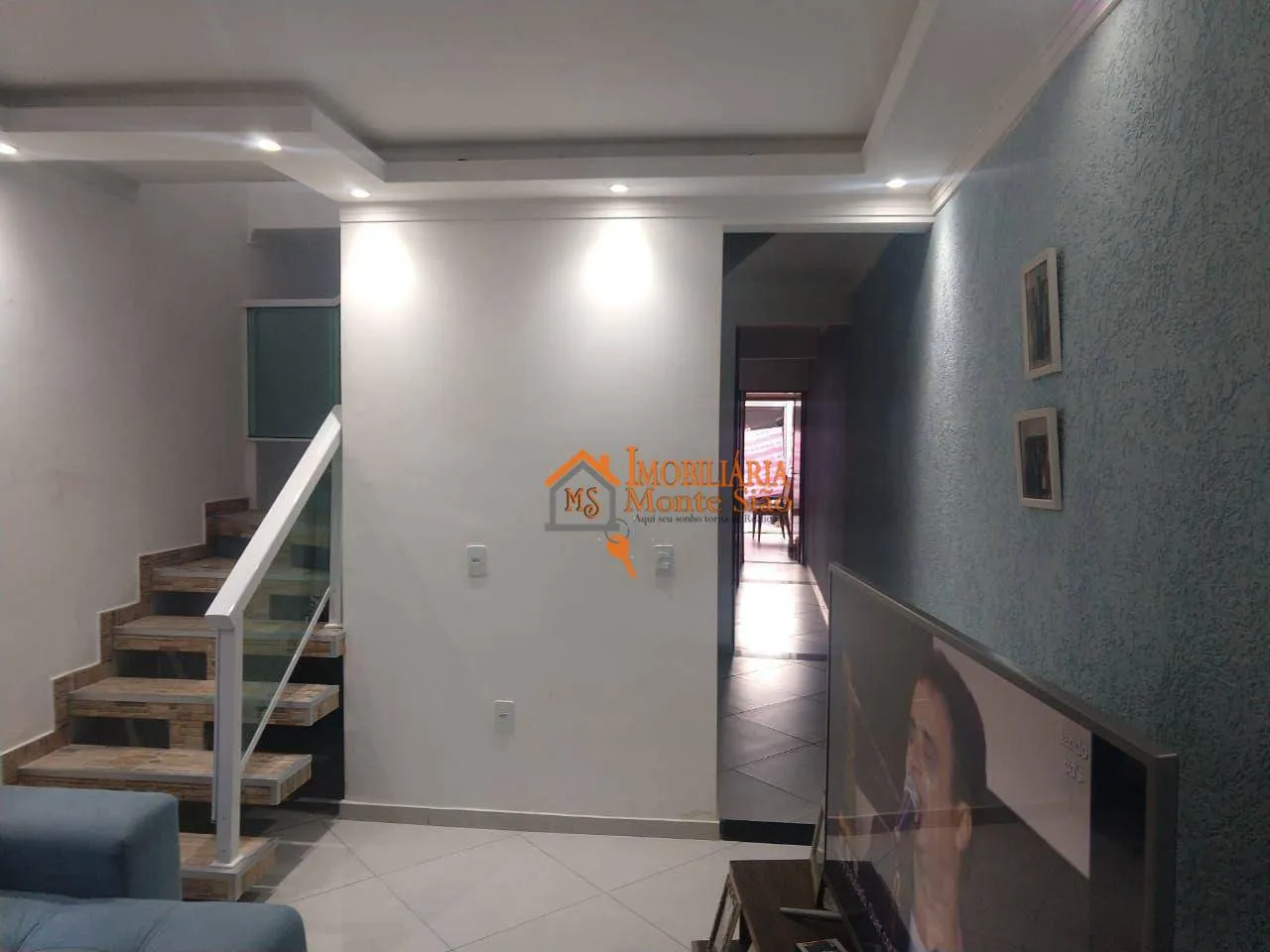 Imagem Sobrado com 3 dormitórios à venda, 176 m² por R$ 585.000,00 - Vila Rio de Janeiro - Guarulhos/SP