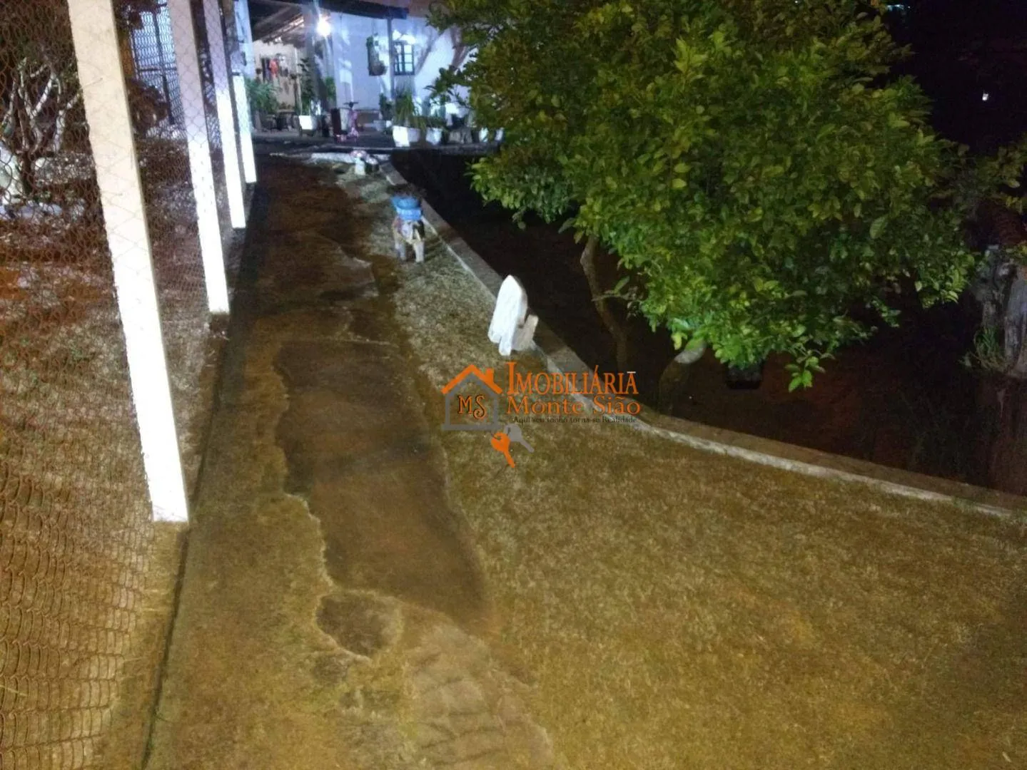 Imagem Casa com 5 dormitórios à venda, 300 m² por R$ 520.000,00 - Chácara Eldorado - Santa Isabel/SP