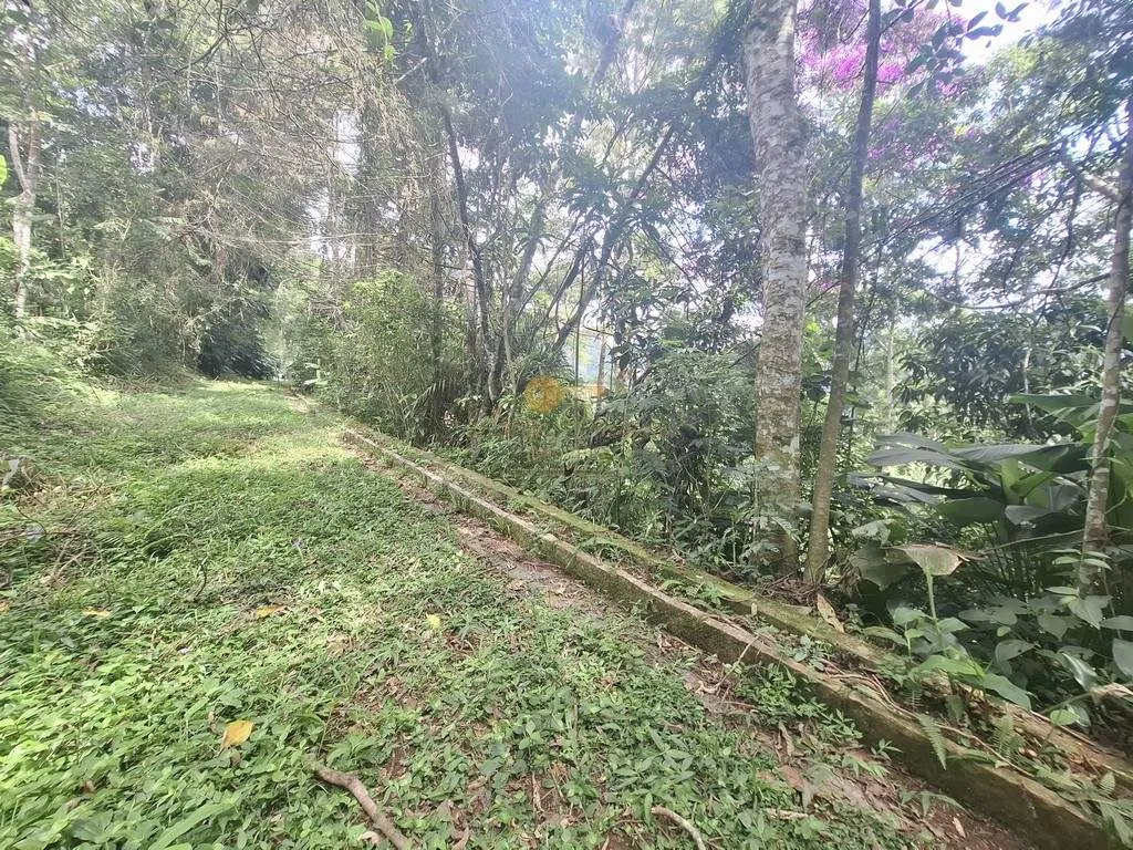Imagem Terreno para Venda em Teresópolis / RJ no bairro Albuquerque