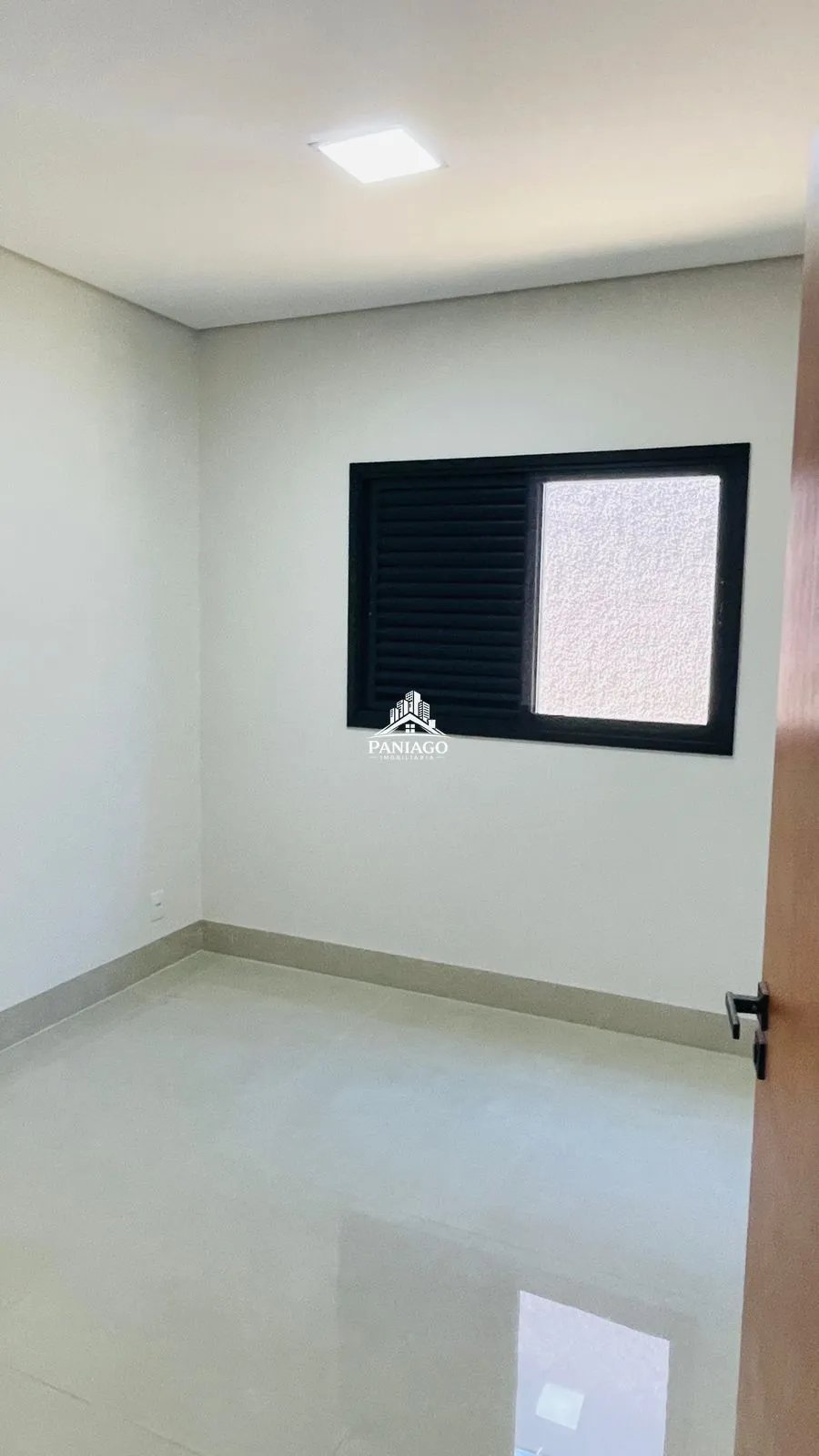 Imagem Casa à venda 3 Quartos (1 suíte master) - Próxima à Arena Pantanal, Cuiabá-MT