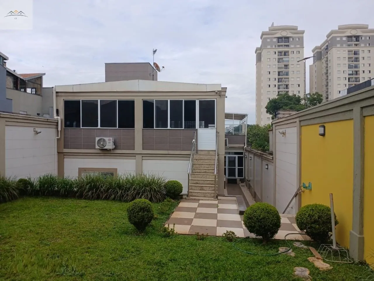 Imagem CASA COMERCIAL em Santo André - São Paulo, Campestre
