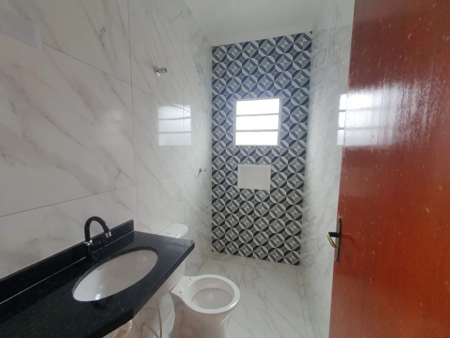 Imagem Casa Nova com Piscina, 2 Dorm (1 Suíte), Jardim Magalhães