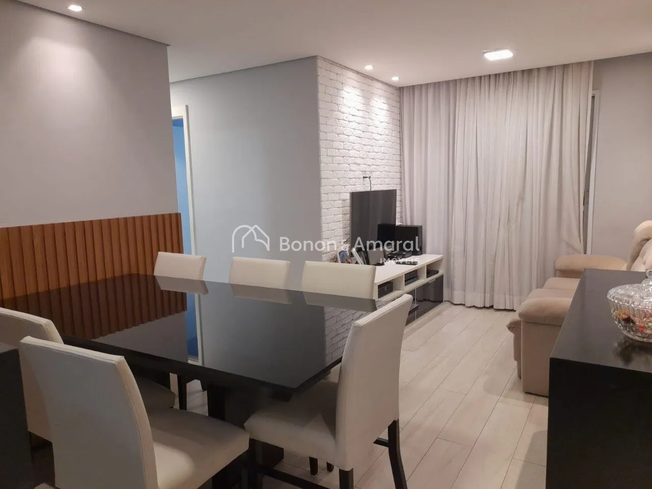 Foto do imóvel Apartamento à venda com 3 dormitórios (1suite) em Avenida Doutor Carlos de Campos, 1024 - Vila Industrial, Campinas - SP