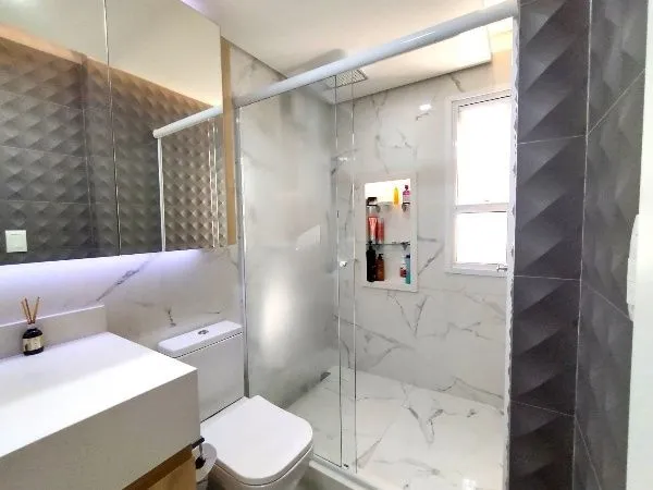 Imagem Vende-se apartamento reformado com 2 dormitórios (1 suíte) - 75 m² - Jardim Botânico