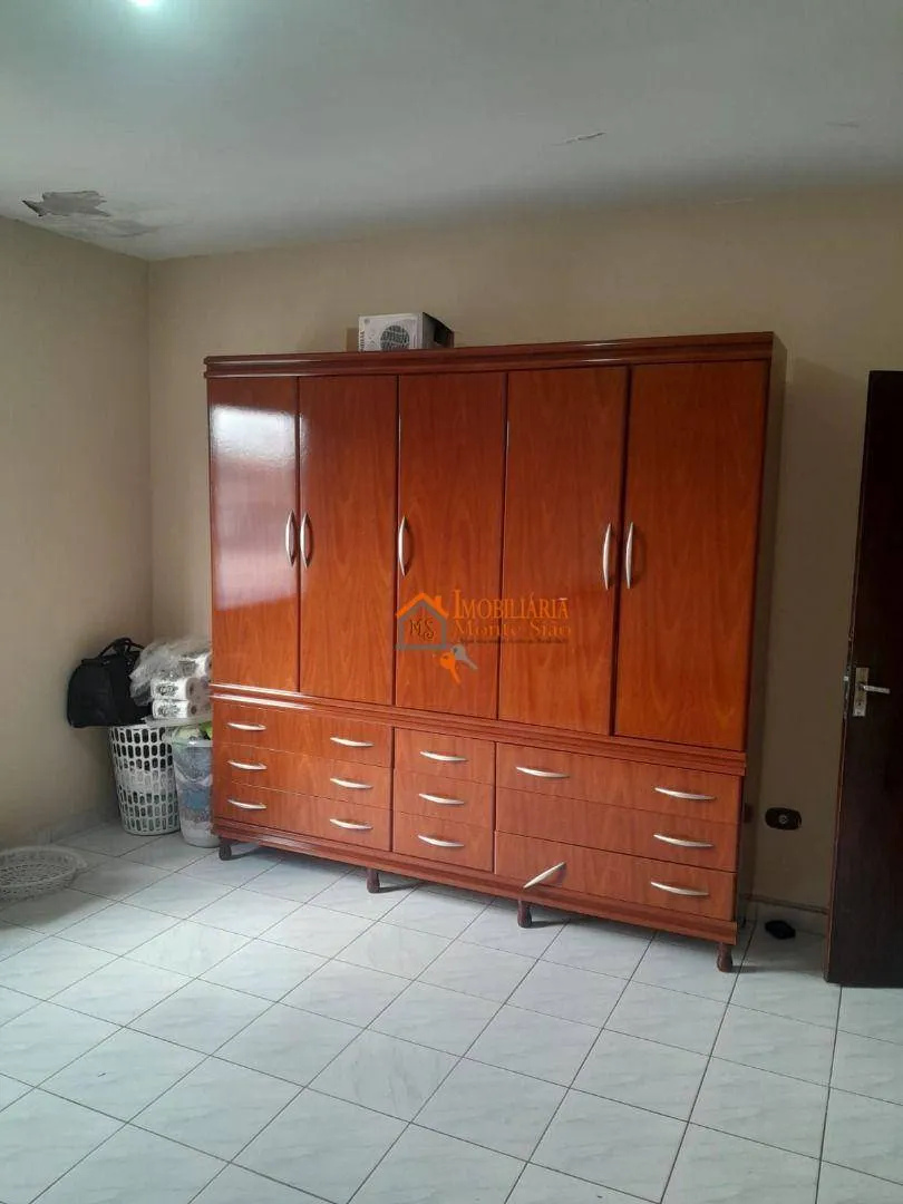 Imagem Sobrado com 3 dormitórios à venda, 180 m² por R$ 920.000,00 - Vila Nossa Senhora de Fátima - Guarulhos/SP
