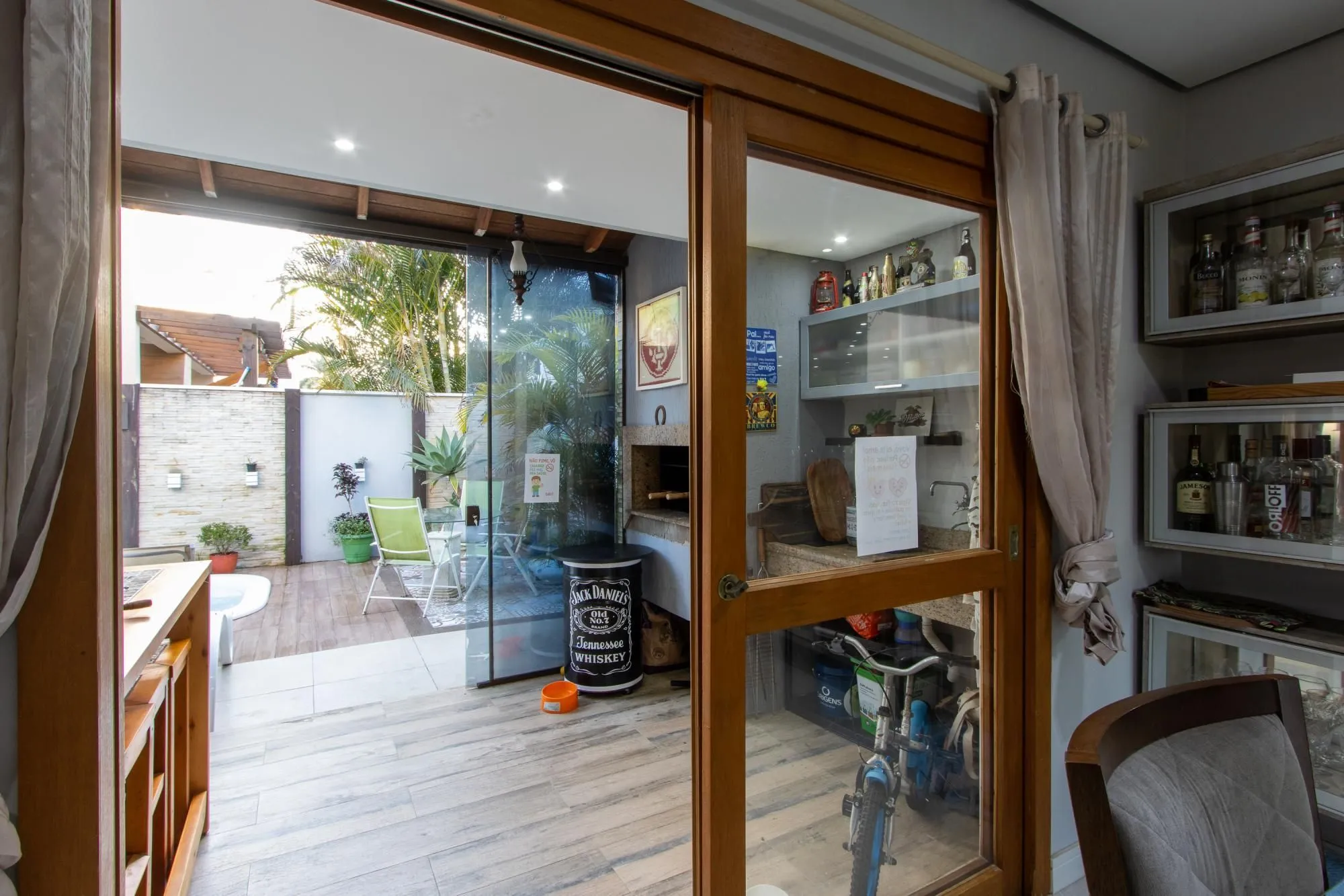 Imagem Casa a venda em frente à praça do Lagos de Nova Ipanema!!!