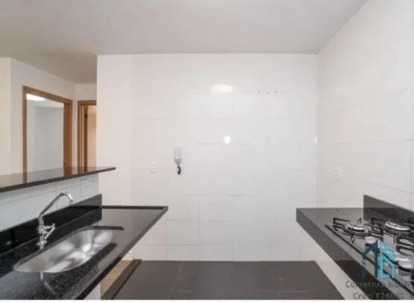Imagem Apartamento localização privilegiada, 02 quartos, vaga, no Santa Cândida em Curitiba - PR