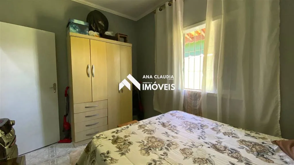 Imagem Casa a venda bem localizada em Mongaguá