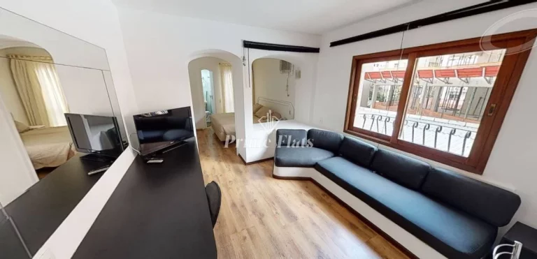 Foto do imóvel Flat disponível para locação no Mont Clair Residence, com 45m², 1 dormitório e 1 vaga de garagem em Alameda Lorena