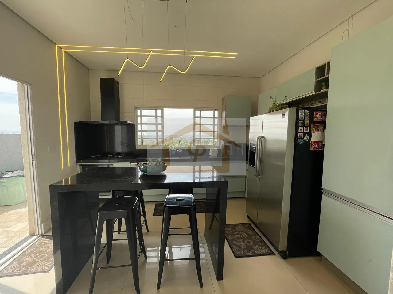 Imagem Excelente Aquisição, 3 suítes, 4 vagas, *Jacuzzi para 8 pessoas