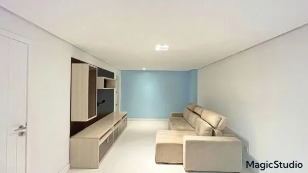 Imagem Casa em Condomínio na Pedra Redonda | 4 Dormitórios | 297m² | 4 Vagas | Solar Biarritz