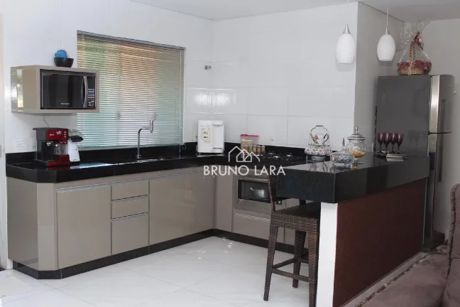 Imagem Apartamento à venda em Igarapé Bairro Centro
