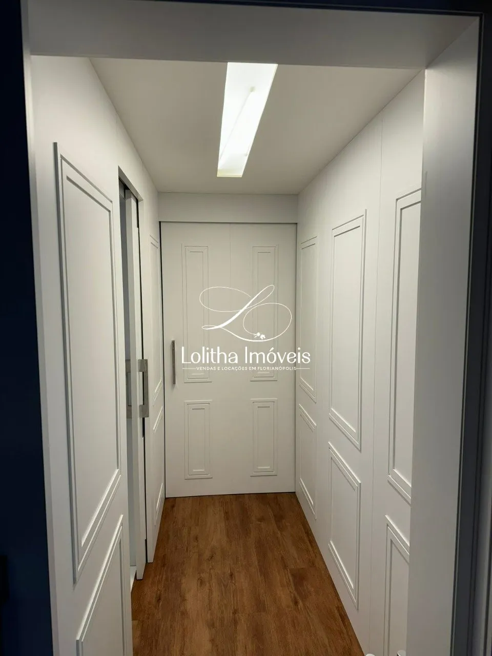 Imagem Apartamento de 1 dormitório com closet à venda próximo à UDESC