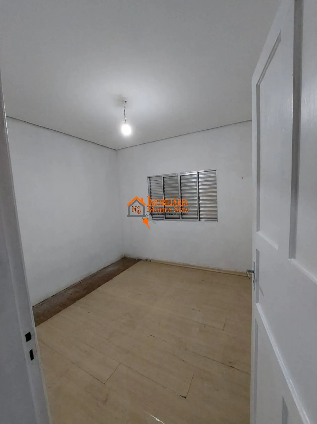 Imagem Casa com 4 dormitórios para alugar, 200 m² por R$ 3.210,00/mês - Jardim Presidente Dutra - Guarulhos/SP